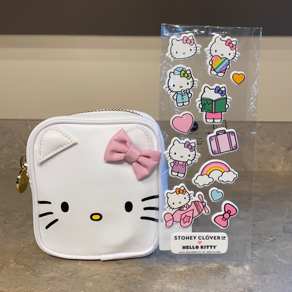 Stoney Clover Hello Kitty face Mini pouch